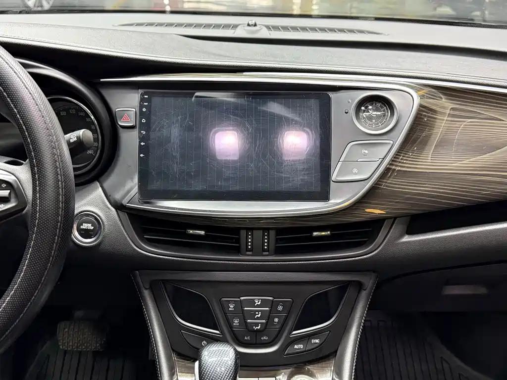 Buick Envision Plus — миниатюра 16