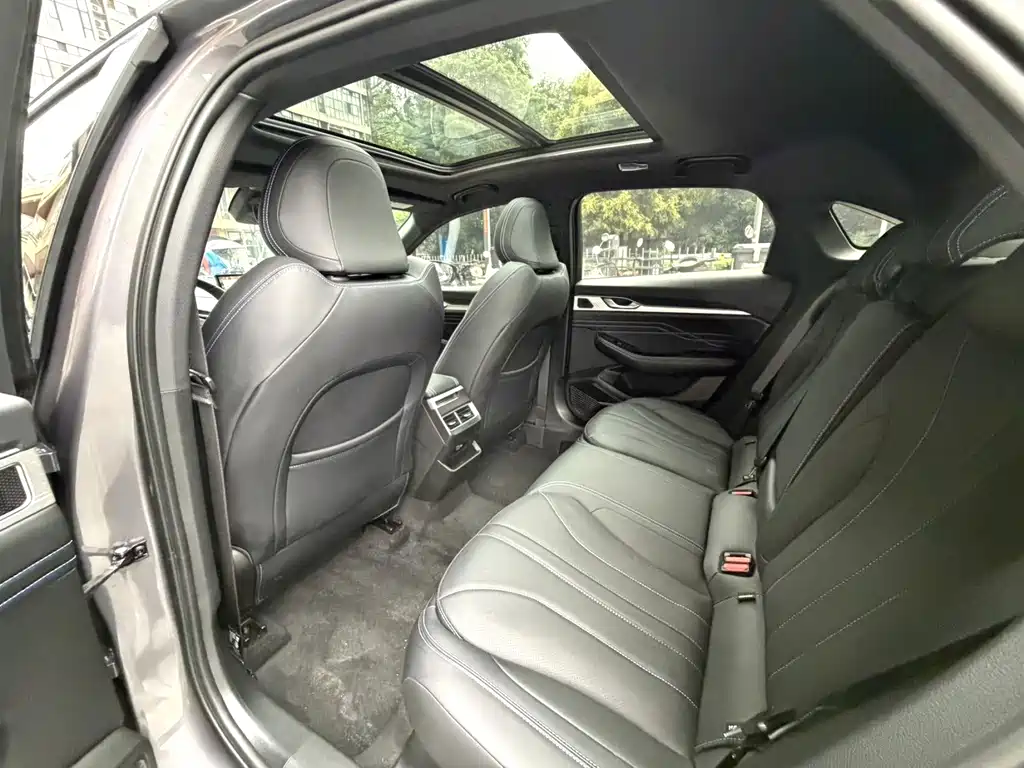 Geely Xingrui — миниатюра 7