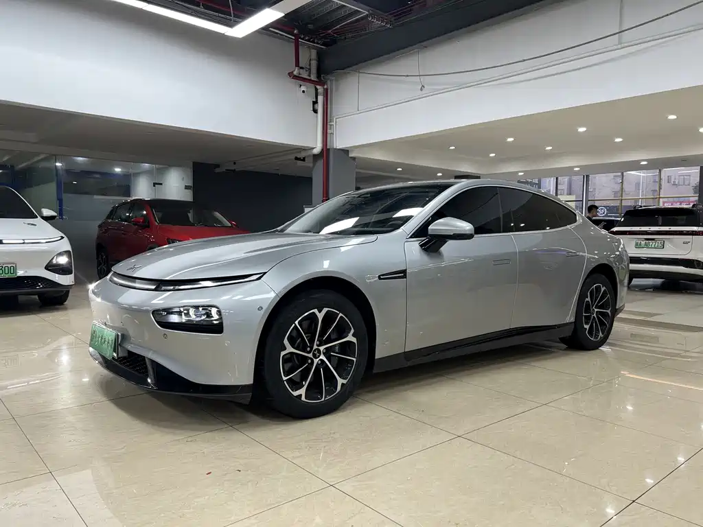 XPeng P7 — миниатюра 2