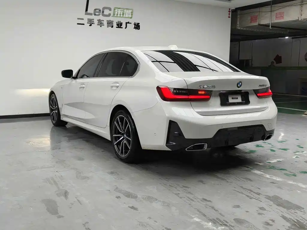 BMW 3 Series — миниатюра 6