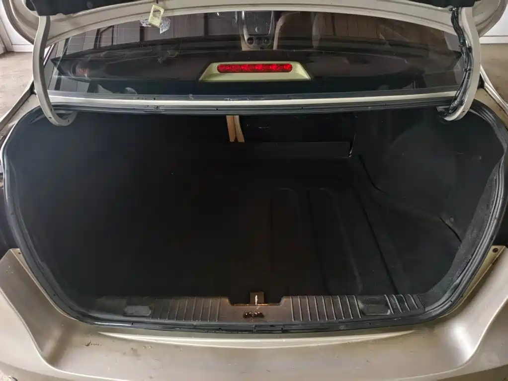 Buick Excelle — миниатюра 13