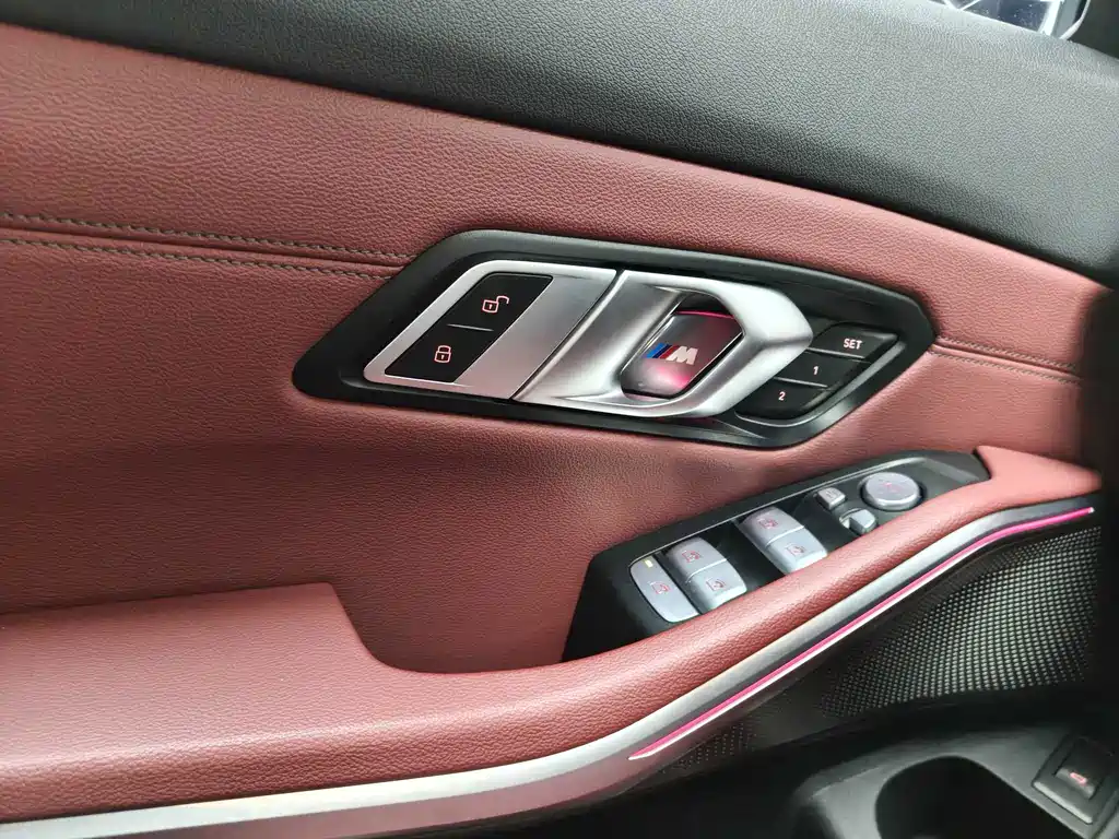 BMW 3 Series — миниатюра 10