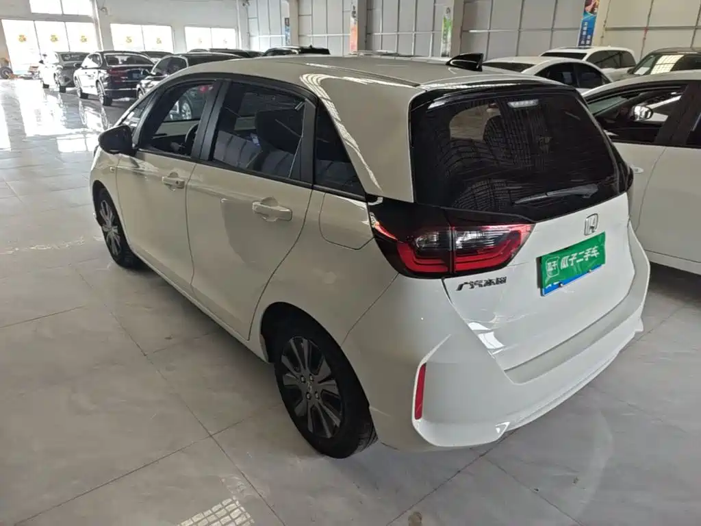 Honda Fit — миниатюра 5