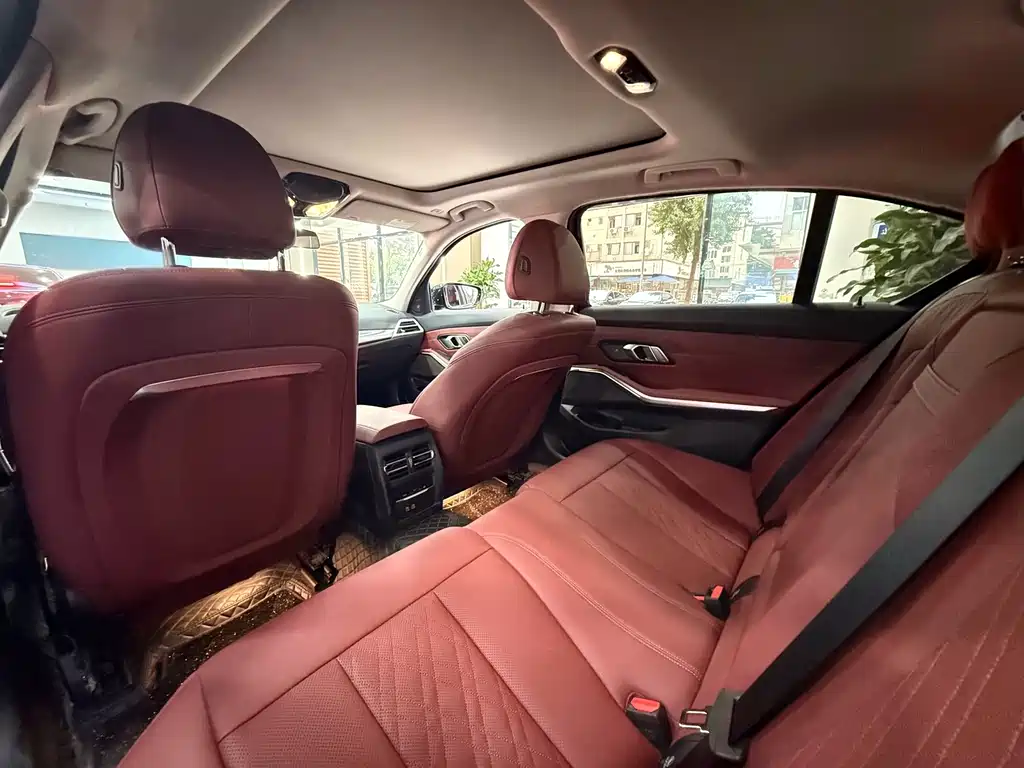 BMW 3 Series — миниатюра 7