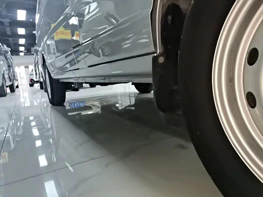 Wuling Rongguang S — миниатюра 21