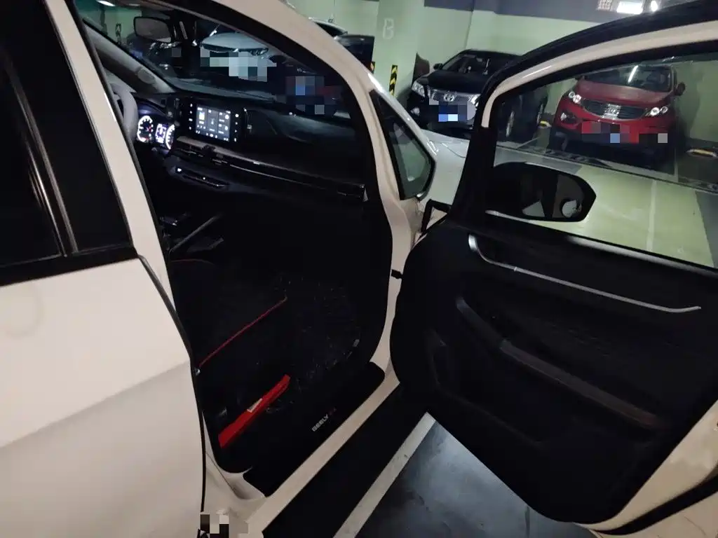 Geely Vision X3 — миниатюра 20