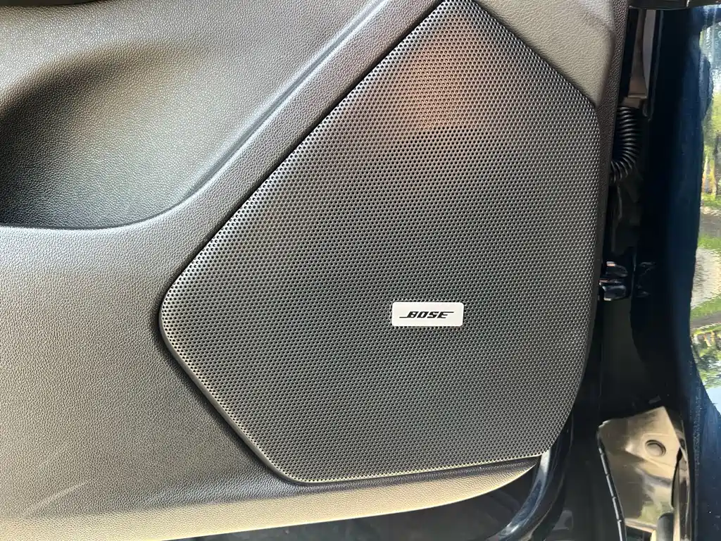 Cadillac XT6 — миниатюра 11