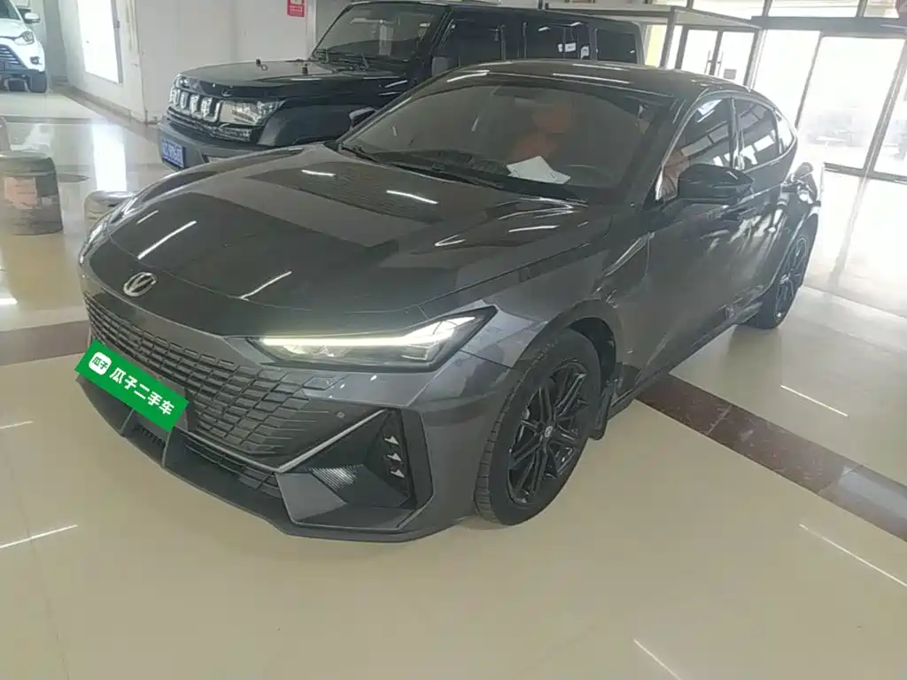 Changan UNI-V iDD