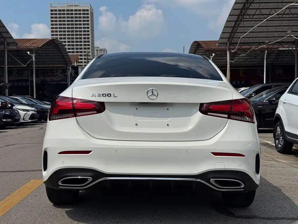 Mercedes-Benz A-Class — миниатюра 6