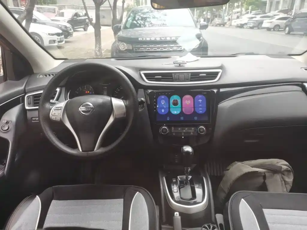 Nissan Qashqai — миниатюра 10
