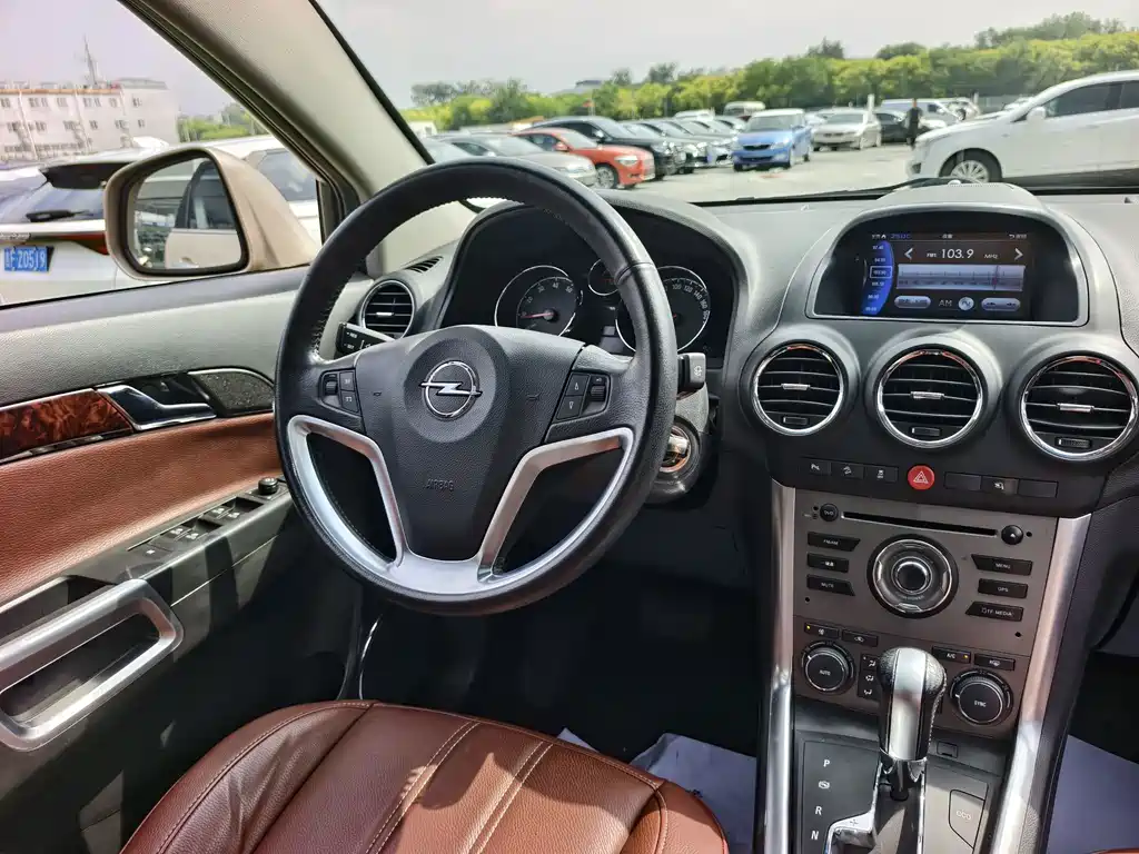 Opel Antara — миниатюра 16