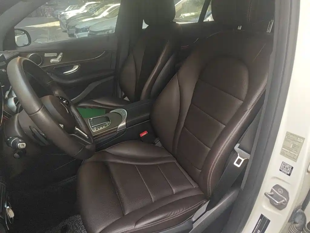 Mercedes-Benz GLC — миниатюра 11