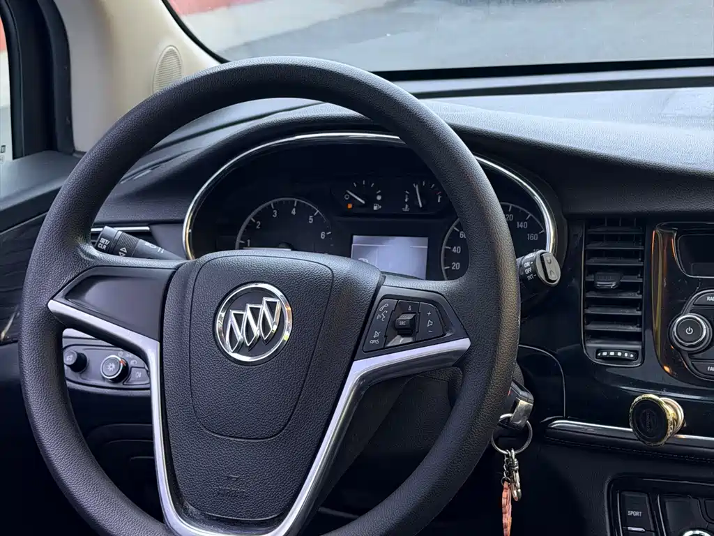 Buick Encore — миниатюра 13