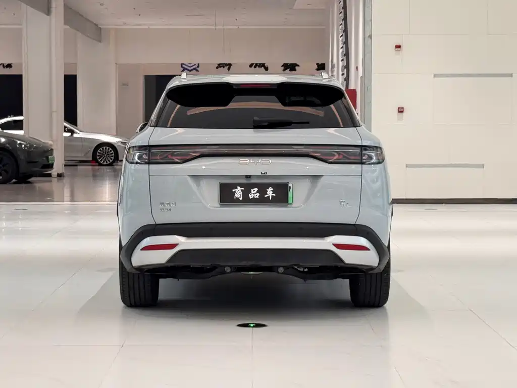 BYD L DM-i — миниатюра 8