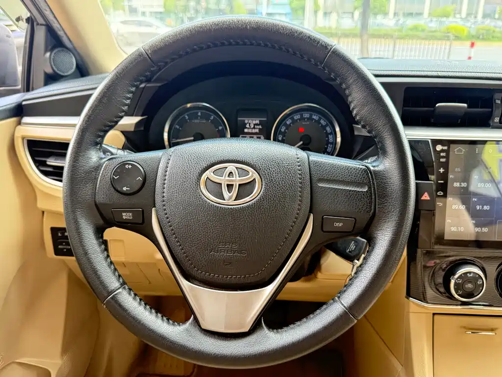 Toyota Corolla — миниатюра 9