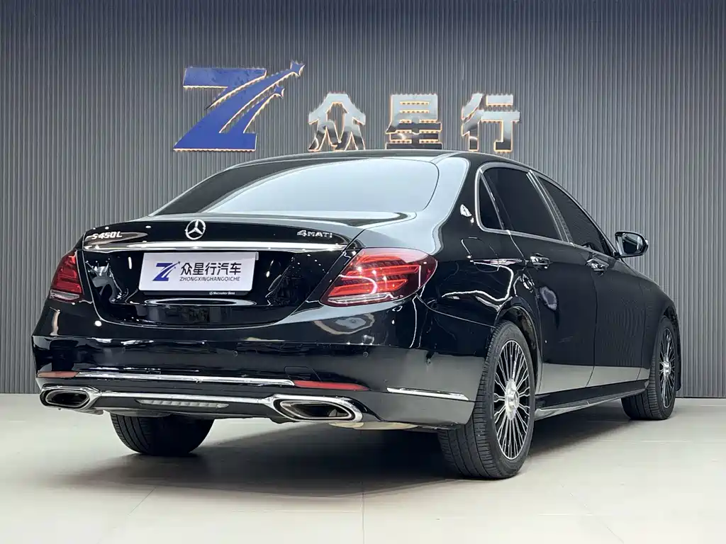 Mercedes-Benz E-Class — миниатюра 5