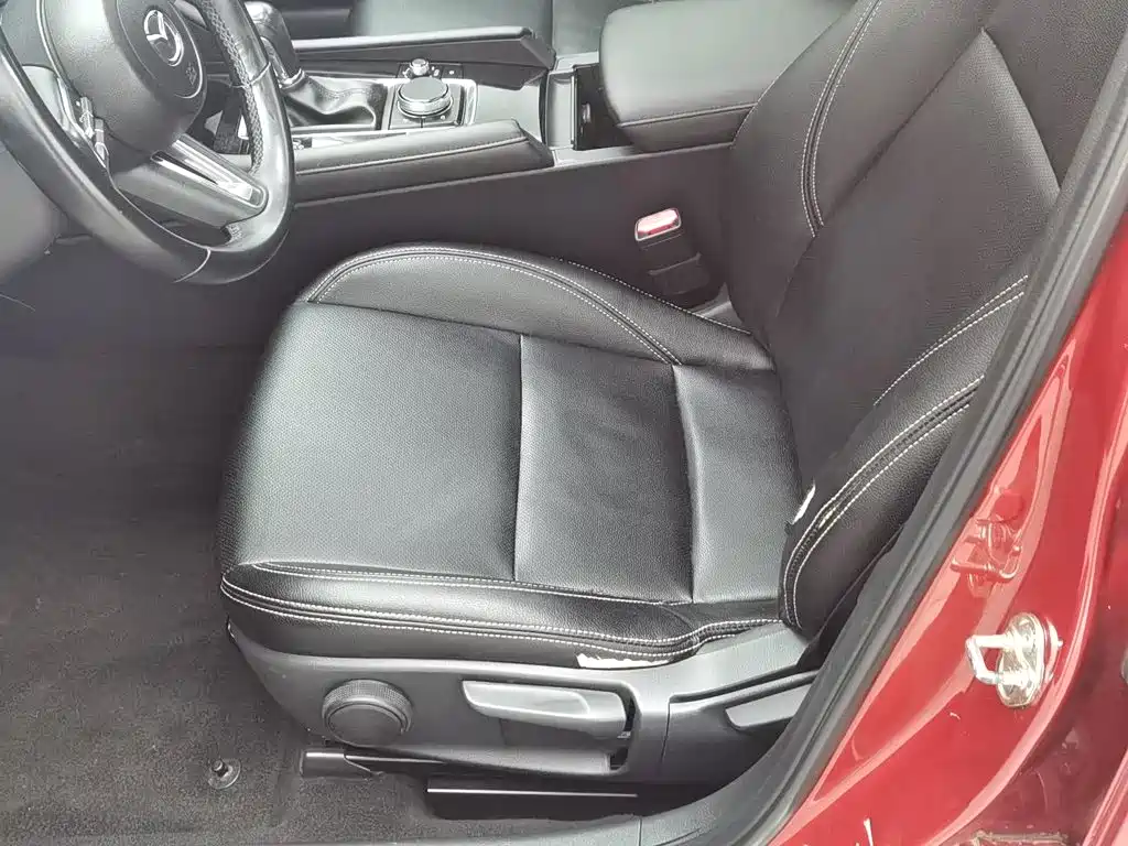 Mazda 3 Axela — миниатюра 20