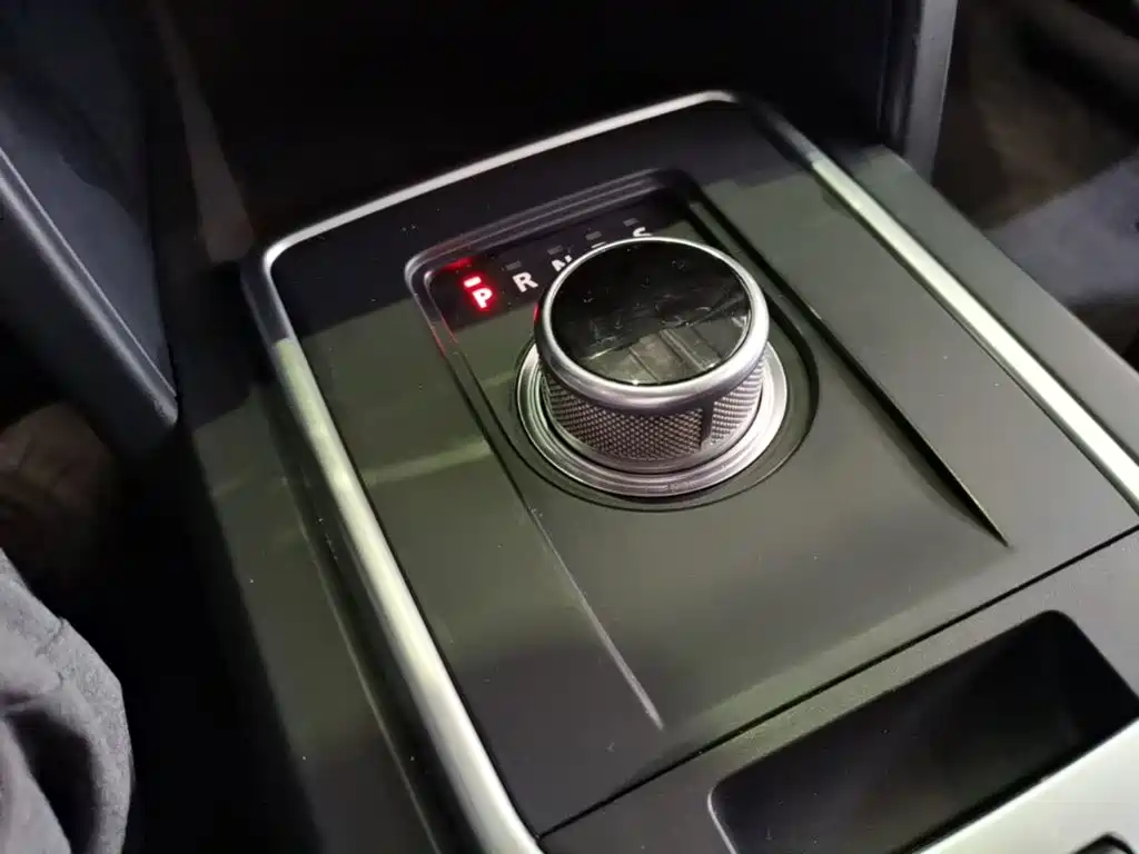Land Rover Discovery Sport — миниатюра 14