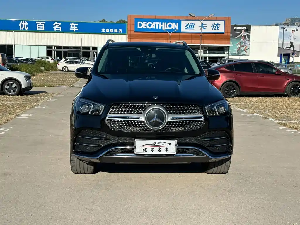 Mercedes-Benz GLE (Import) — миниатюра 13