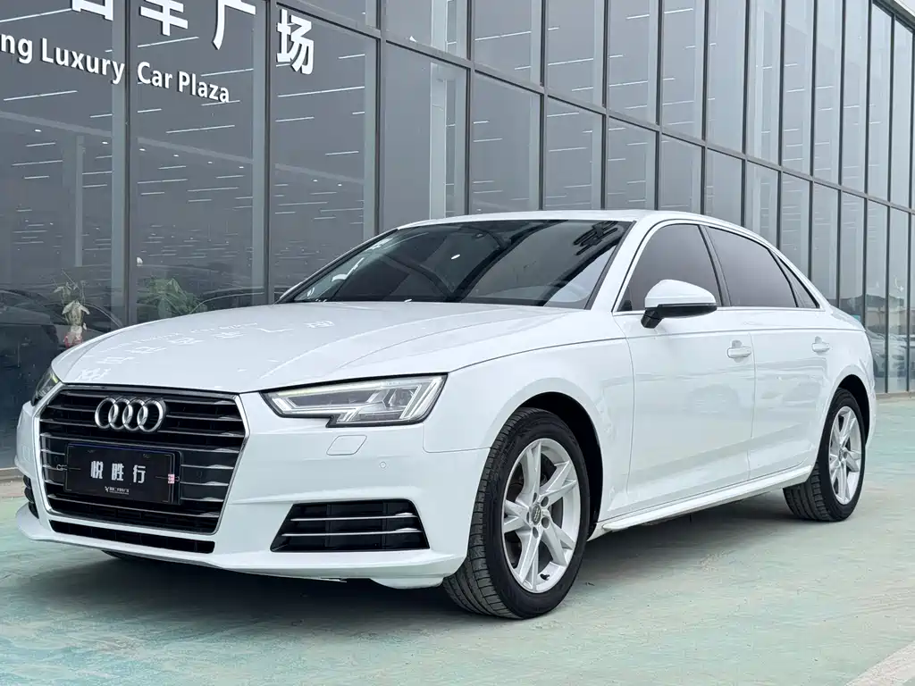 Купить Audi A4L
