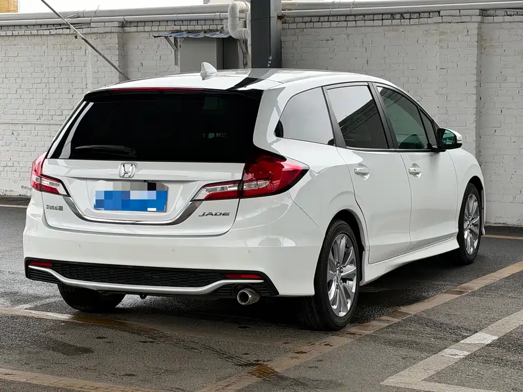 Honda Jade — миниатюра 5