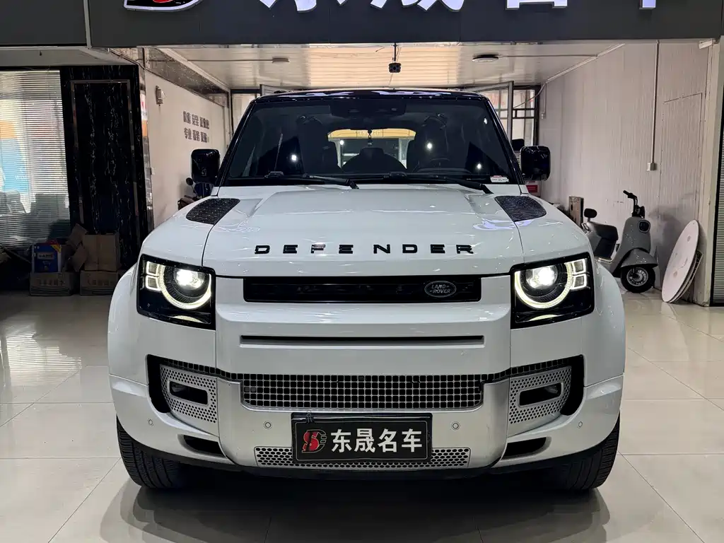 Land Rover Land Rover Defender 2021 110 P400 X