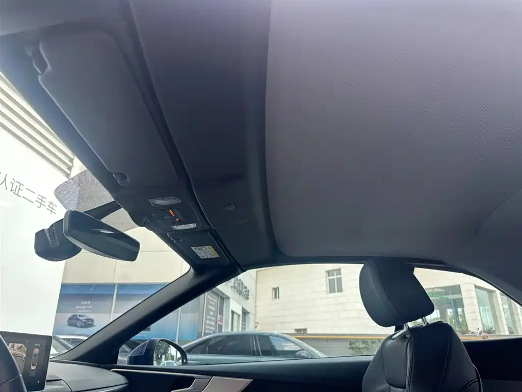 Audi A5 2019 Cabriolet 45 TFSI quattro Sport V