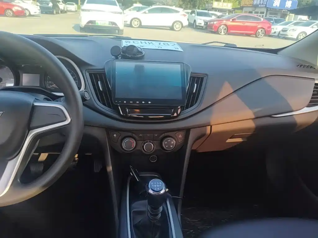 Chevrolet Cavalier — миниатюра 13