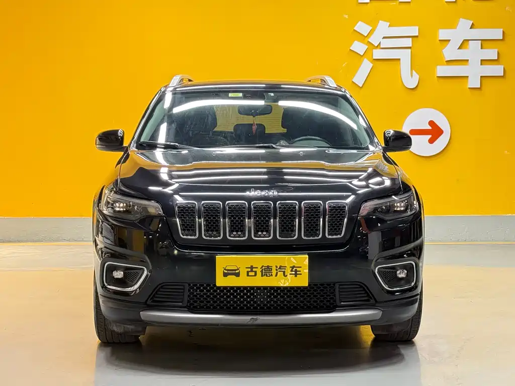 Jeep Cherokee — миниатюра 2