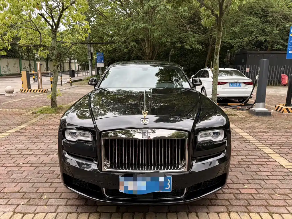 Rolls-Royce Ghost 2015