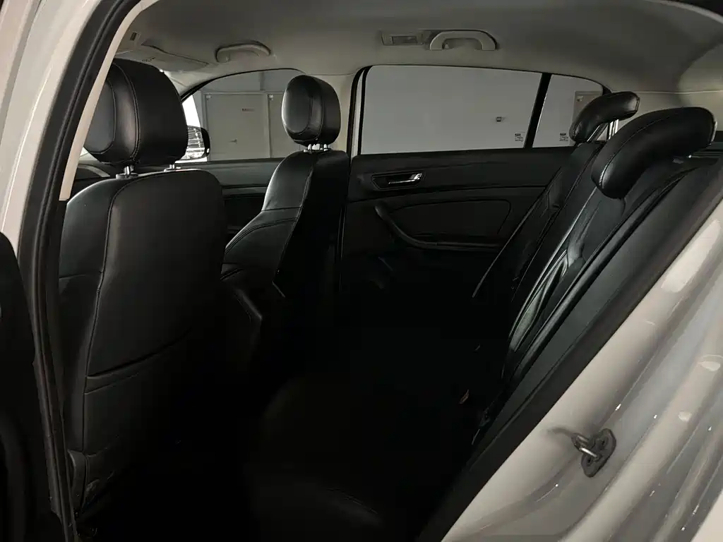 Qoros Qoros 5 — миниатюра 9