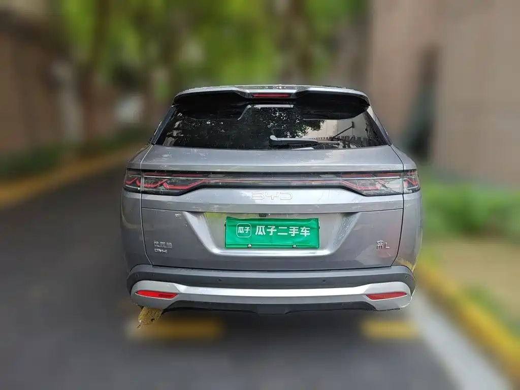 BYD L DM-i — миниатюра 3