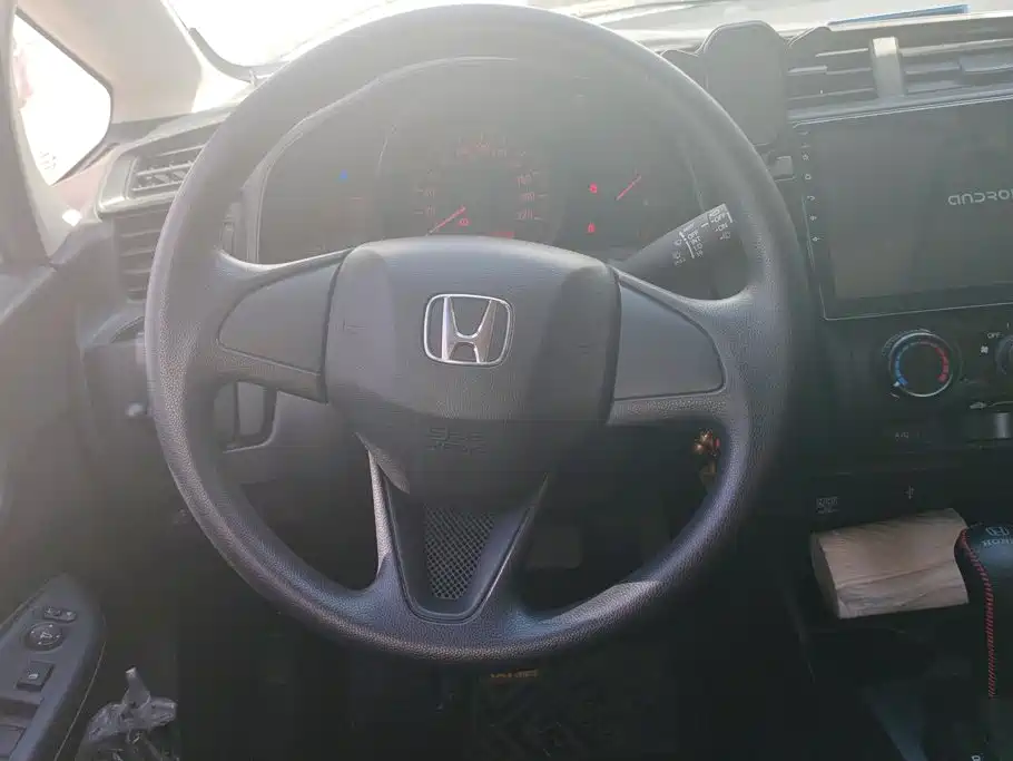 Honda Fit — миниатюра 15