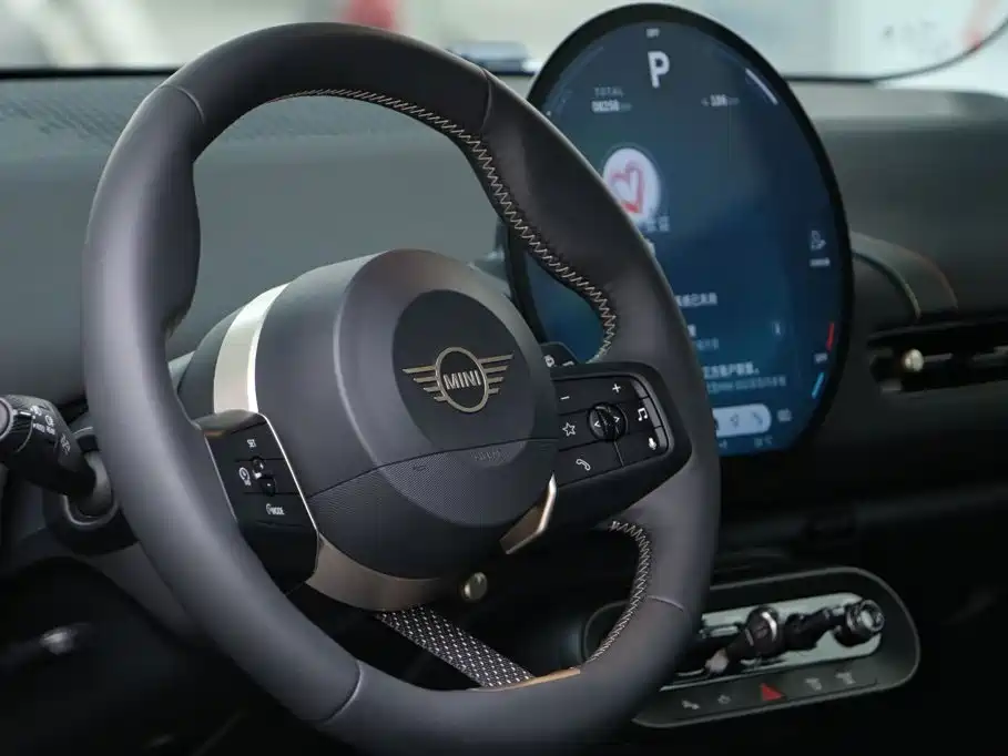 MINI MINI COOPER EV — миниатюра 19