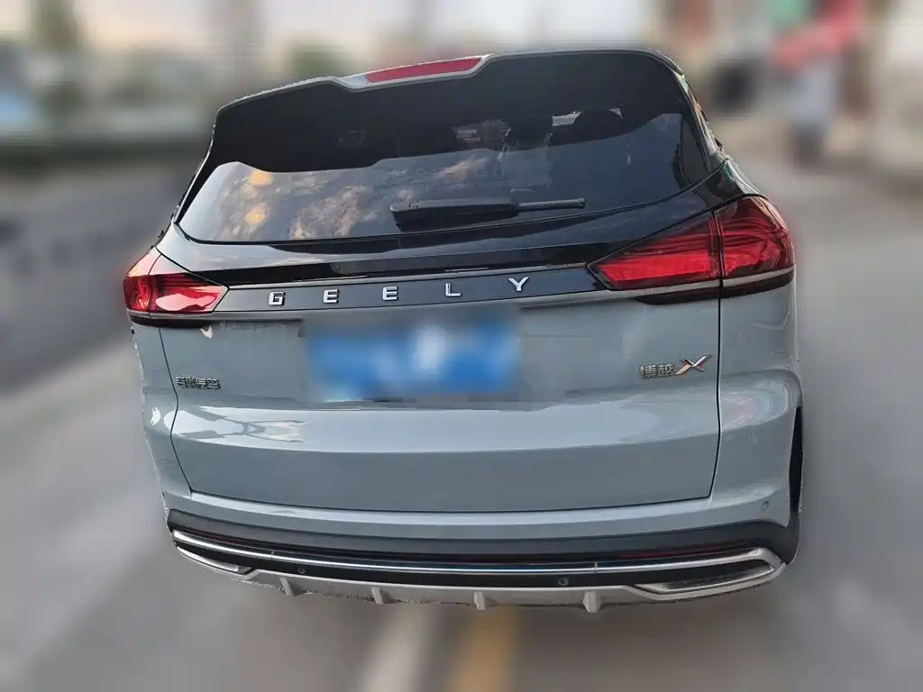 Geely Boyue — миниатюра 5