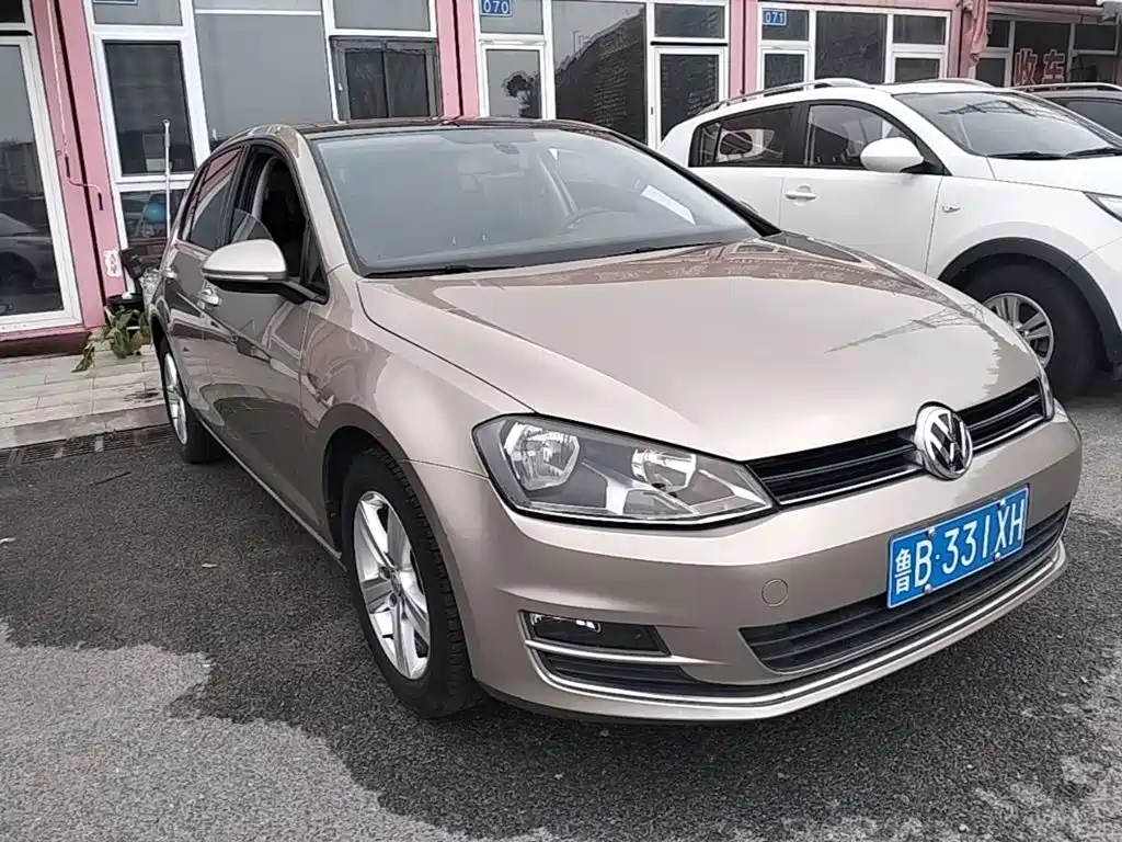 Volkswagen Golf — миниатюра 4