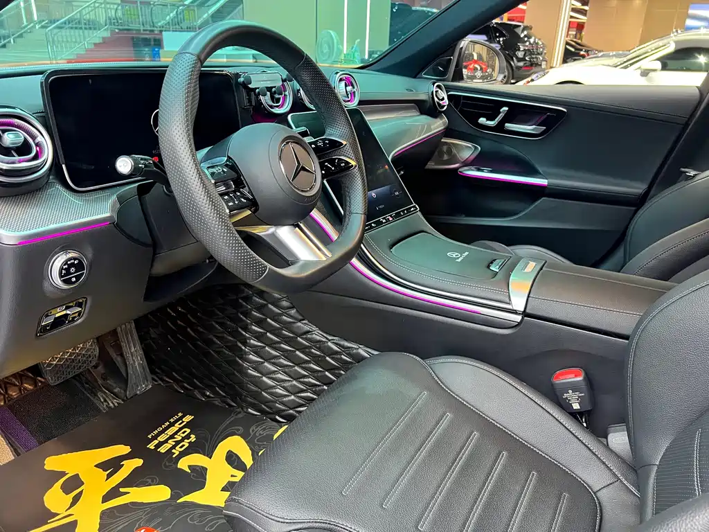Mercedes-Benz C-Class — миниатюра 5