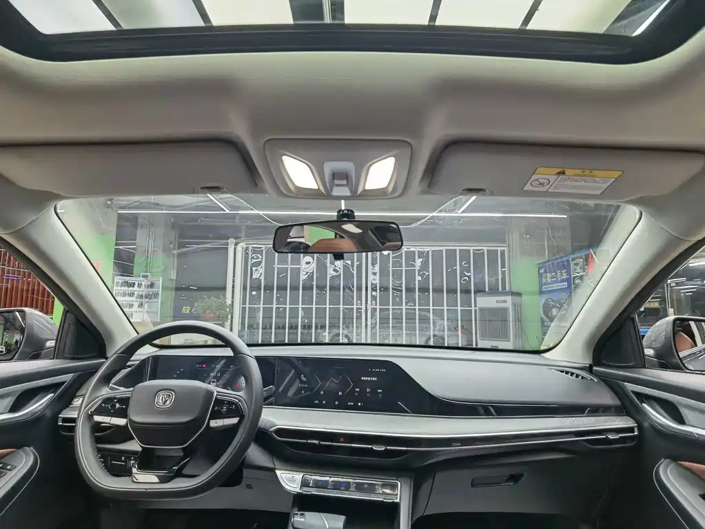 Changan Eado — миниатюра 7