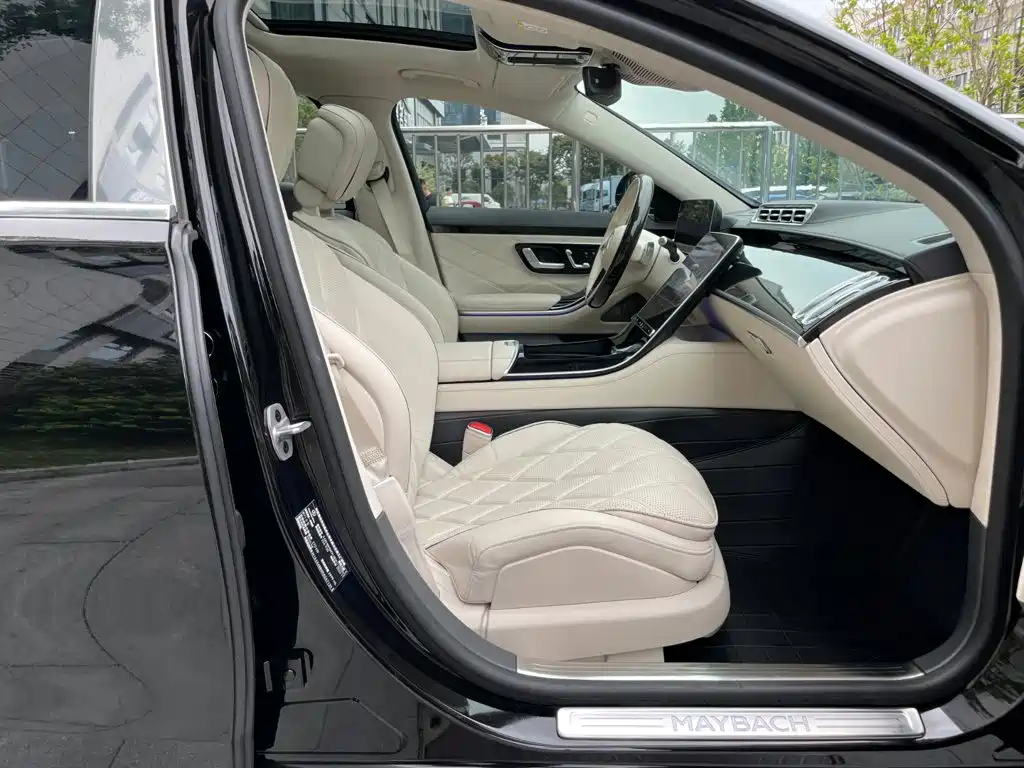 Mercedes-Benz S-Class — миниатюра 20