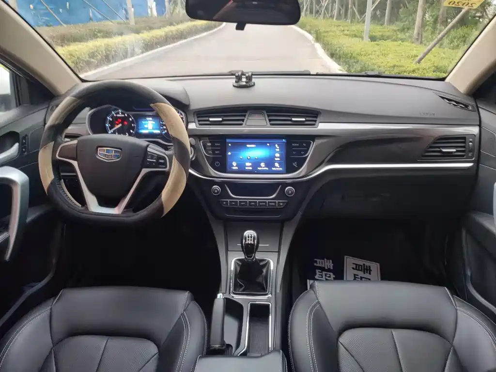 Geely Emgrand 2017 1.5L MT