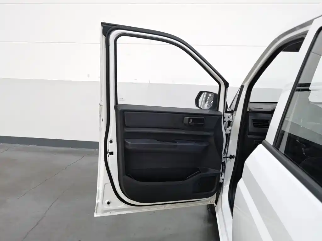 Wuling Hongguang PLUS — миниатюра 8