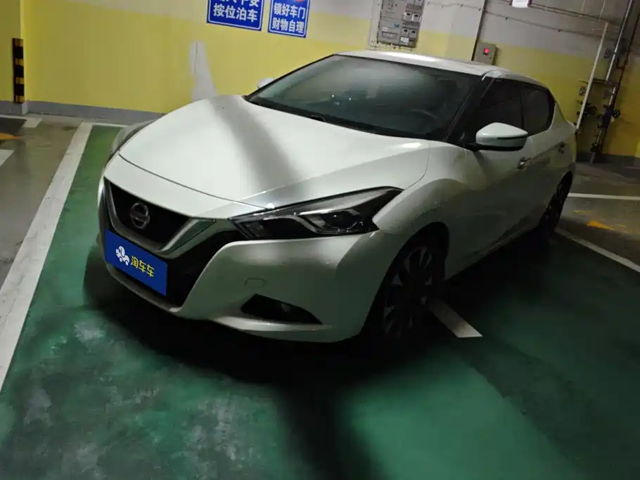 Nissan Bluebird