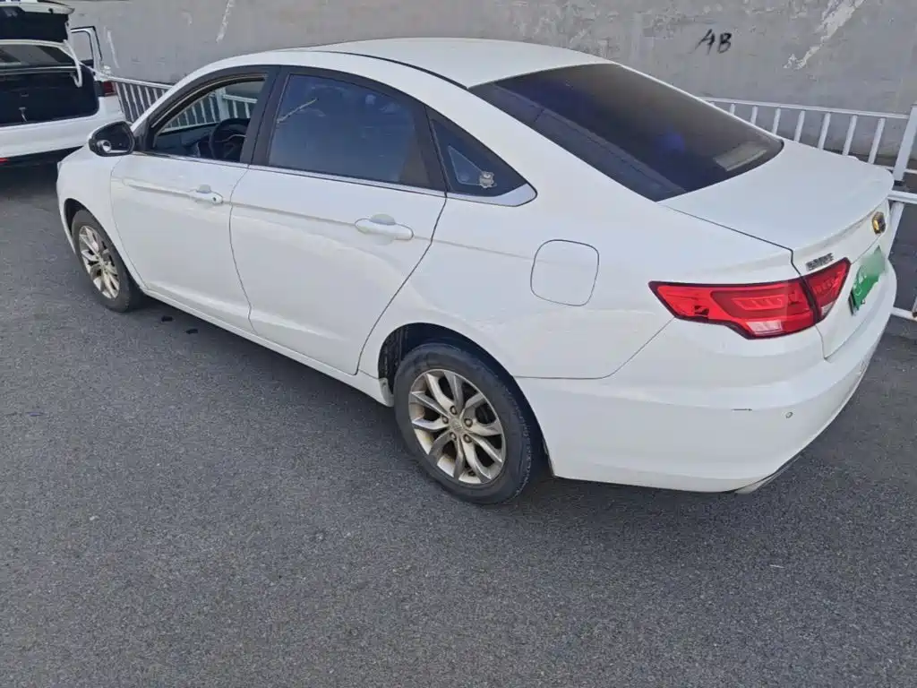 Geely Emgrand GL — миниатюра 5