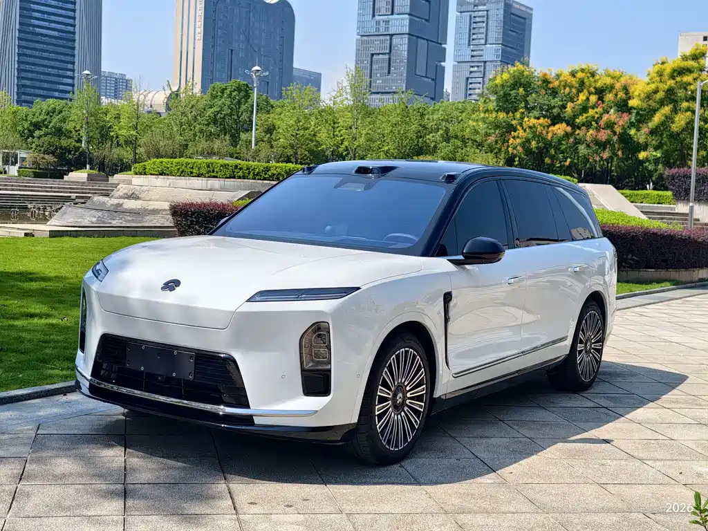 NIO ES8 2026 мест Executive Luxury