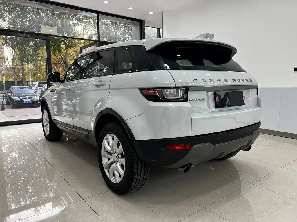 Land Rover Evoque — миниатюра 24