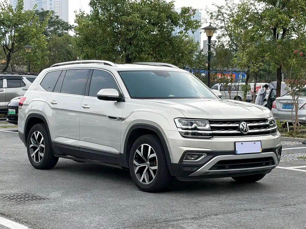 Volkswagen Teramont — миниатюра 3
