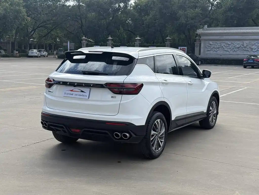 Geely Binyue — миниатюра 6