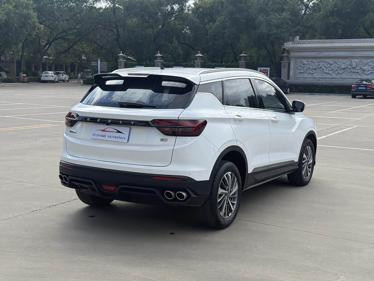 Geely Binyue 1.4 л 2022 г. Белый, пробег 17000 км