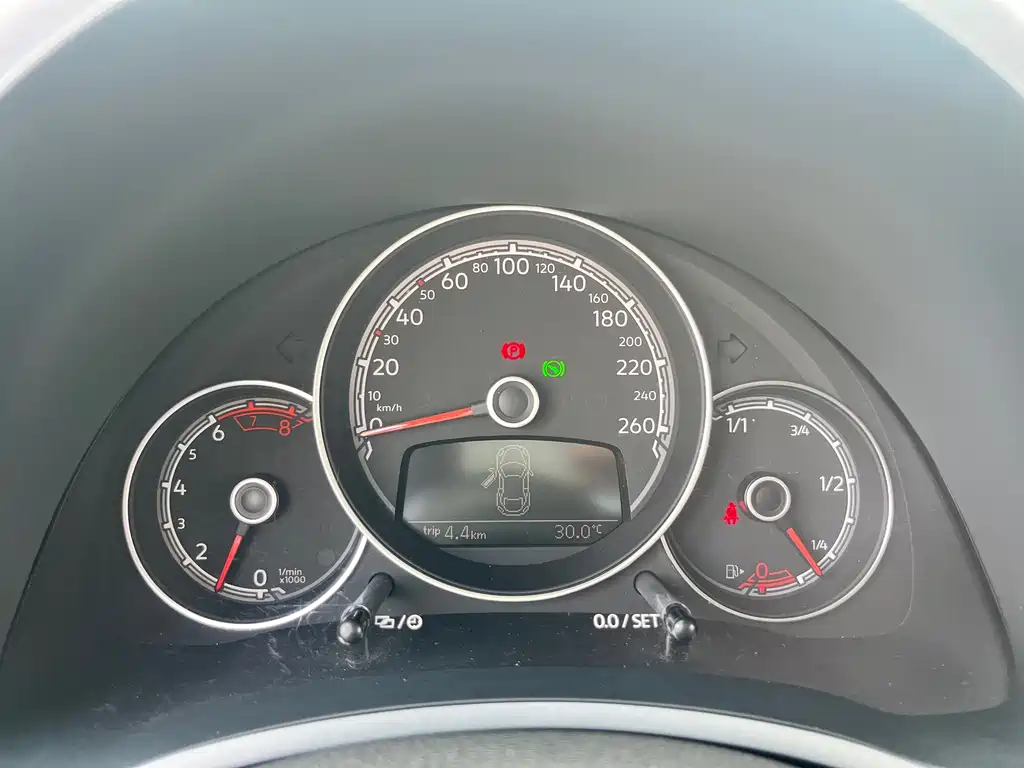 Volkswagen Beetle — миниатюра 7