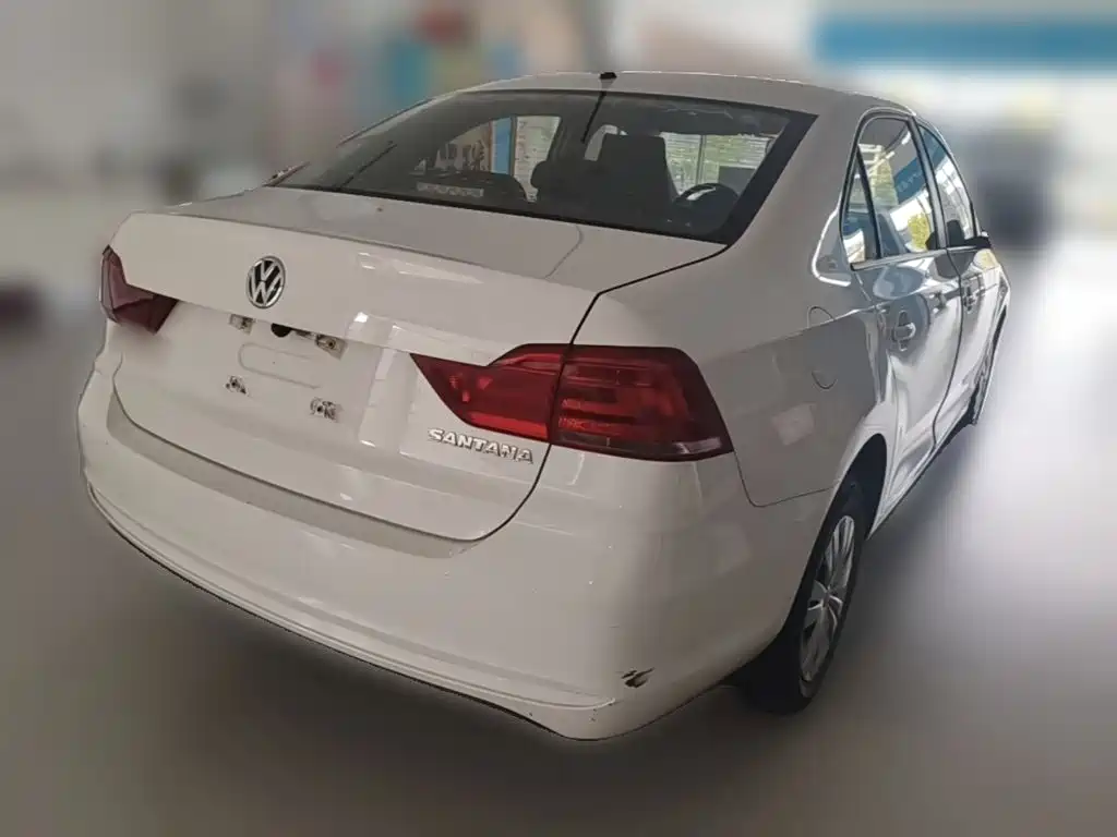 Volkswagen Santana — миниатюра 10
